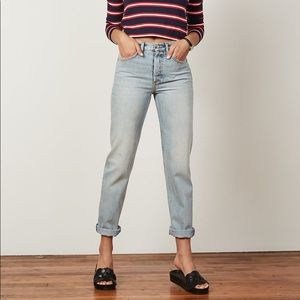 Boyish Jeans: The Tommy I Barefoot in the Park